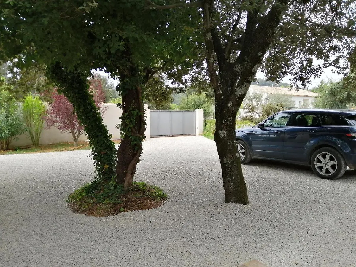 Nature Et Tourisme Villa 8 Adultes Ou 10 Personnes Si Enfants Sillans-la Cascade 0*,  France